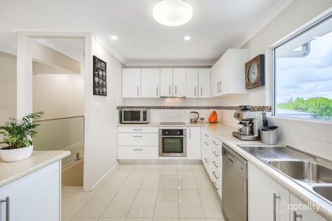 Property photo of 68 North Street Kedron QLD 4031