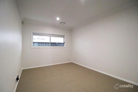 Property photo of 2 Jewell Way Spring Farm NSW 2570