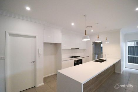 Property photo of 2 Jewell Way Spring Farm NSW 2570