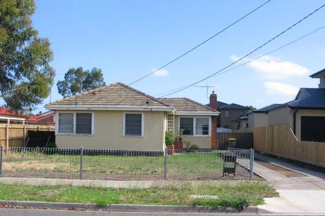 2/27 Baird St, Maidstone, VIC 3012