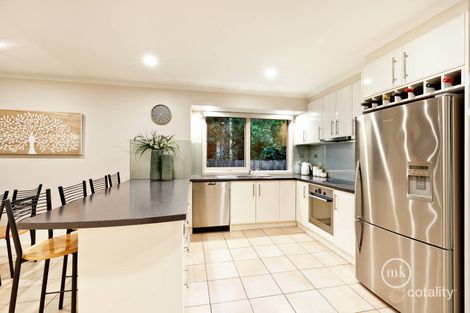 Property photo of 25 Macdhui Avenue Eltham North VIC 3095