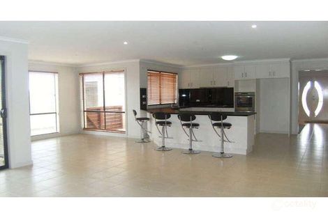 Property photo of 8 Rosemary Drive Hastings VIC 3915
