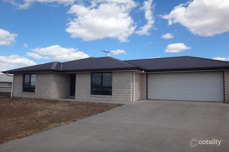 6 Scott Peak Dr, Capella, QLD 4723