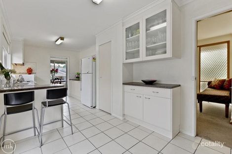 Property photo of 1 Kinta Close Yallambie VIC 3085