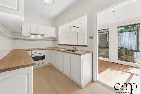 Property photo of 48 Endeavour Road Georges Hall NSW 2198