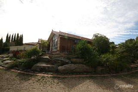 33 Forest Dr, Happy Valley, SA 5159