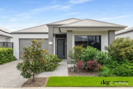 Property photo of 8 Halcyon Way Logan Reserve QLD 4133