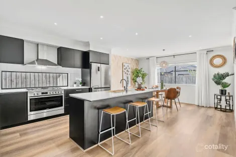 Property photo of 6 Optima Street Officer VIC 3809