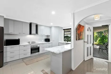 Property photo of 98 Murphy Street Point Vernon QLD 4655