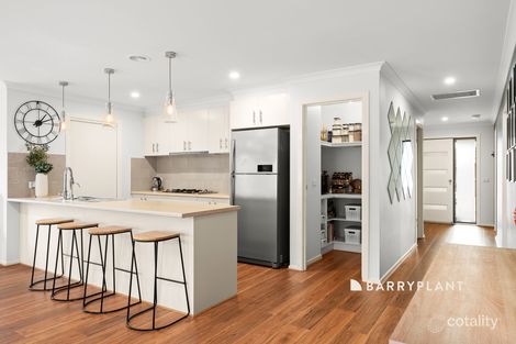 Property photo of 112 Gallery Way Pakenham VIC 3810