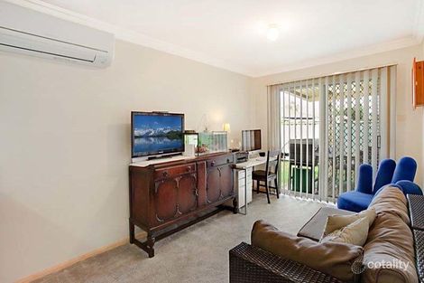 Property photo of 2/6 Ernstine Hill Close Glenmore Park NSW 2745