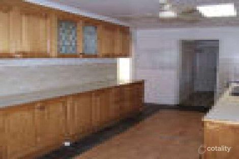 Property photo of 42 Summerlea Road Narre Warren VIC 3805