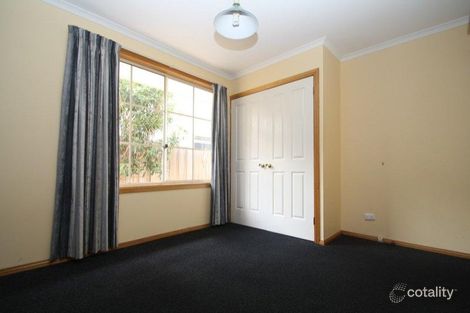 Property photo of 7 Oliver Avenue Lindisfarne TAS 7015