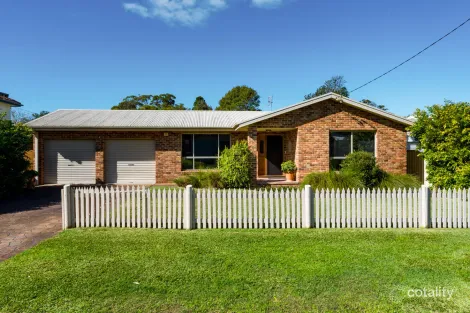 50 Jerry Bailey Rd, Shoalhaven Heads, NSW 2535