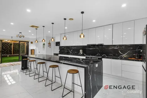 Property photo of 3 Autumn Fields Circuit Tarneit VIC 3029