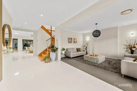 Property photo of 1 Boxwood Close Heathwood QLD 4110