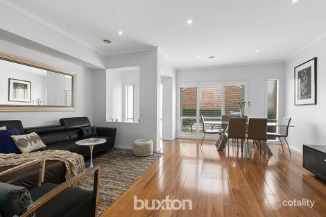 Property photo of 30 Baltusrol Circuit Heatherton VIC 3202