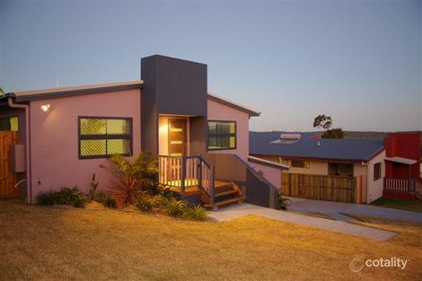 Property photo of 39 Midway Terrace Pacific Pines QLD 4211