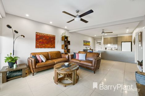 Property photo of 3/32 East Esplanade St Albans VIC 3021