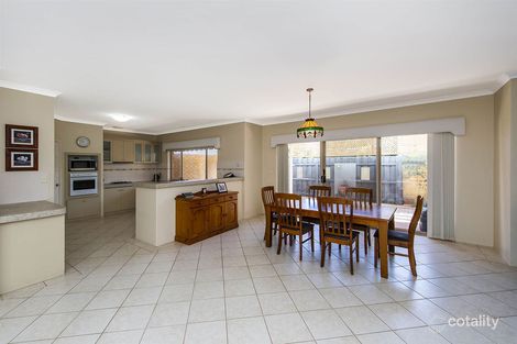 Property photo of 34 Hibbertia Follow Halls Head WA 6210