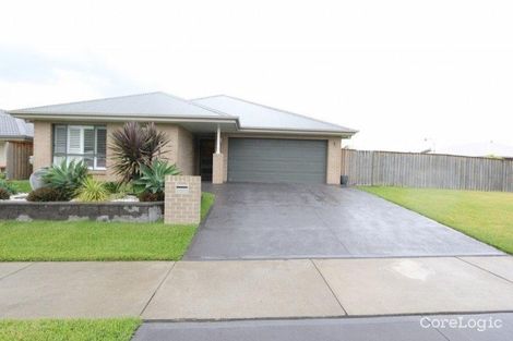 Property photo of 25 Swiftwing Close Chisholm NSW 2322