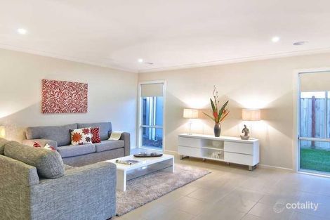 Property photo of 17 Point Close Torquay VIC 3228