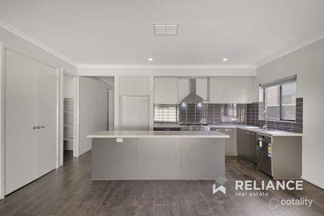 Property photo of 39 Blairmont Crescent Tarneit VIC 3029
