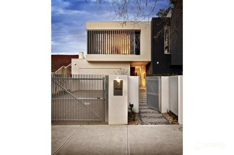 1/82 Mitford St, Elwood, VIC 3184