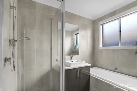 Property photo of 32 Principal Drive Wyndham Vale VIC 3024