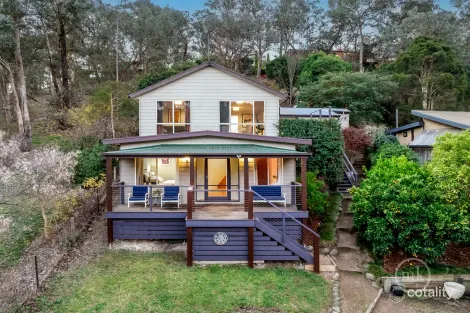 Property photo of 3 Daphne Crescent Hurstbridge VIC 3099