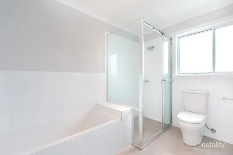 Property photo of 2/47 Smith Road Elermore Vale NSW 2287
