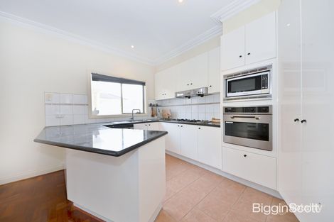 Property photo of 1/3 Garrisson Drive Glen Waverley VIC 3150