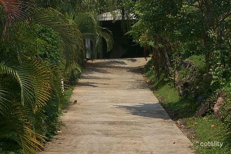 3 Dennis Cl, Mooroobool, QLD 4870