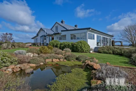 Property photo of 144 Baulds Road Table Cape TAS 7325