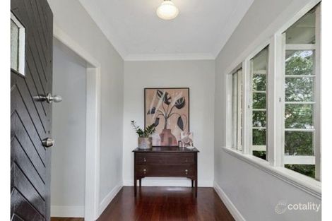Property photo of 112 Plimsoll Street Greenslopes QLD 4120