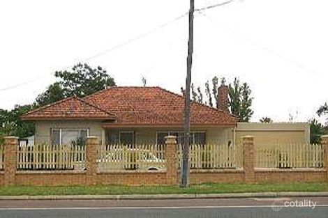 74 Station St, Cannington, WA 6107