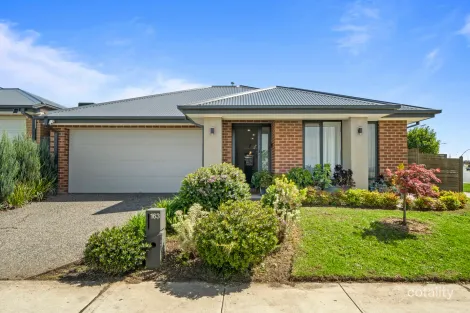 163 Ernstbrook Dr, Clyde, VIC 3978