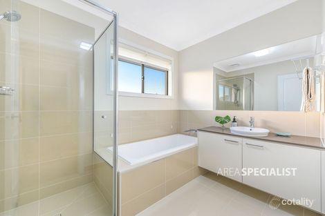 Property photo of 4 Monrie Street Keysborough VIC 3173