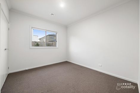 11 Isham St, Point Cook, VIC 3030