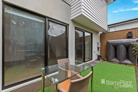 Property photo of 1/10 Ware Crescent Ringwood East VIC 3135
