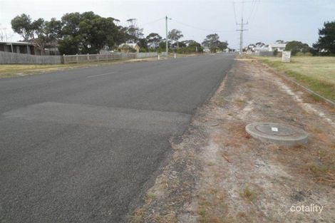 Property photo of 33 Tarraville Road Port Albert VIC 3971