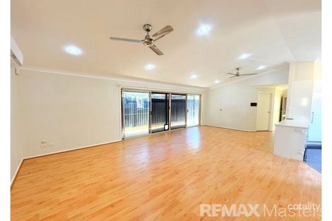 Property photo of 26 Sugarloaf Street Forest Lake QLD 4078