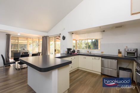 Property photo of 2905 Needham Road Wooroloo WA 6558