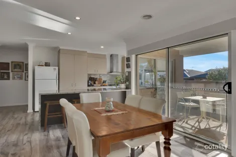 Property photo of 6 Kingfisher Drive Wangaratta VIC 3677