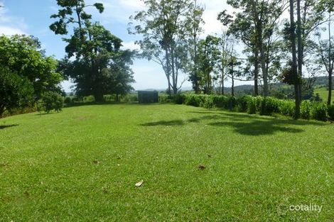 33 Loudon Rd, East Palmerston, QLD 4860