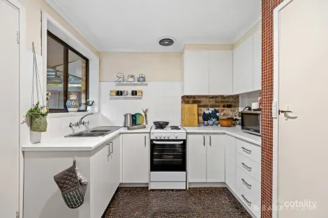 Property photo of 1/82 Brougham Street Eltham VIC 3095