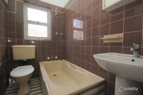Property photo of 32 Pine Street Marrickville NSW 2204