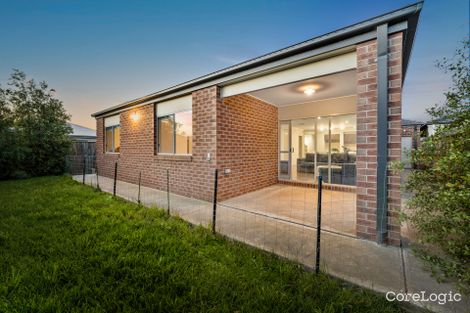 Property photo of 30 Westringia Way Officer VIC 3809