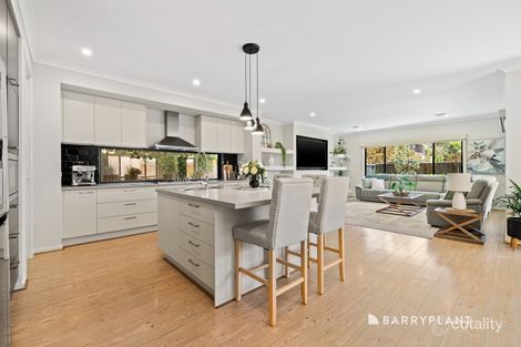 Property photo of 19 Bulimba Drive Doreen VIC 3754