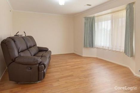 Property photo of 8 Ty Court West Wodonga VIC 3690